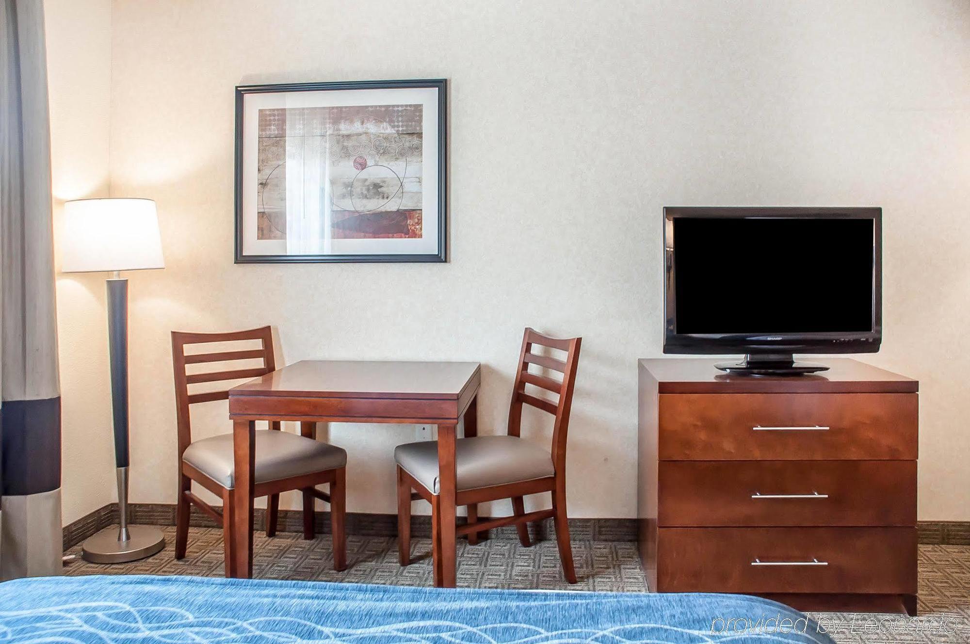 Comfort Inn & Suites Хамберг Экстерьер фото